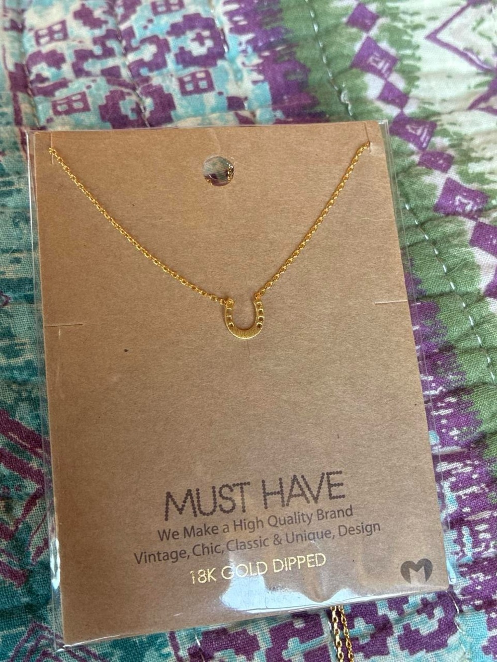 Must Have Gold Horseshoe Charm Necklace - Gold Finish